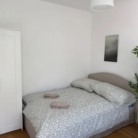 Luxury Stylish With Garden Apartmán Gerasdorf bei Wien