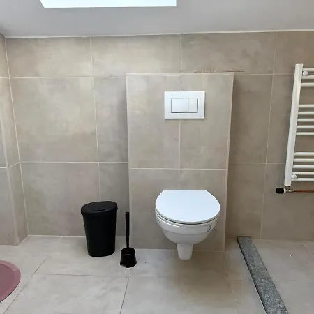 Luxury Stylish With Garden Apartmán