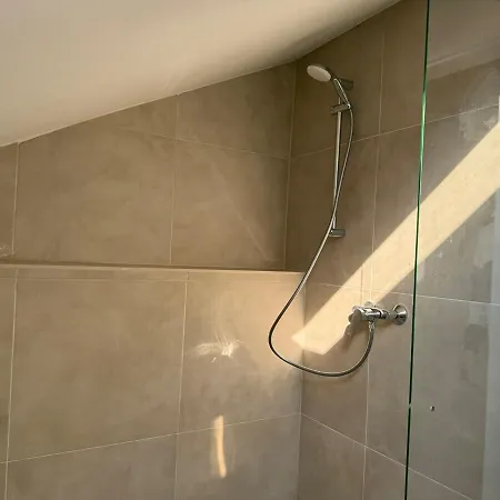 Apartmán Luxury Stylish With Garden Gerasdorf bei Wien