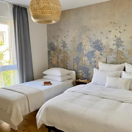 Luxury Stylish With Garden Gerasdorf bei Wien