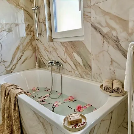 Luxury Stylish With Garden Gerasdorf bei Wien
