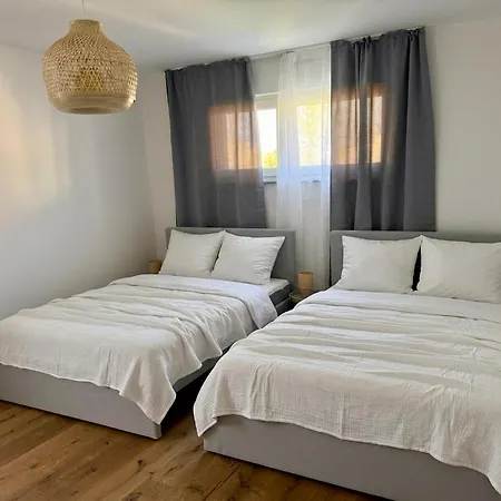 Apartmán Luxury Stylish With Garden *