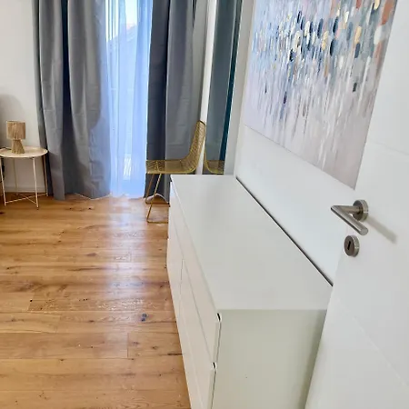 Apartmán Luxury Stylish With Garden